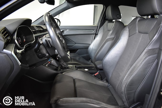 AUDI Q3 SPB 35 TDI S tronic S line edition